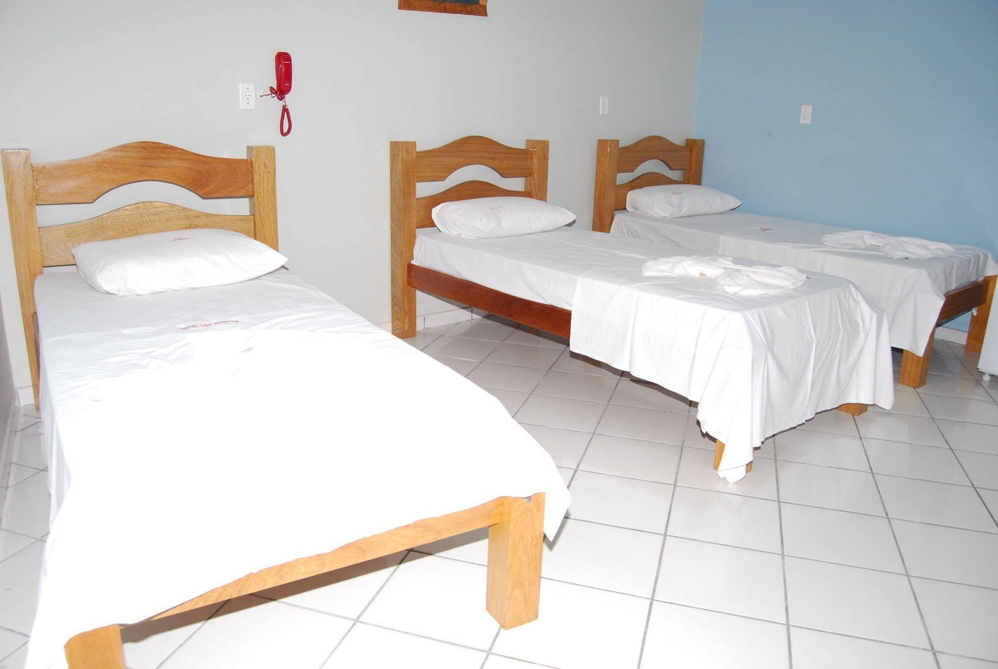 Angeles Hotel